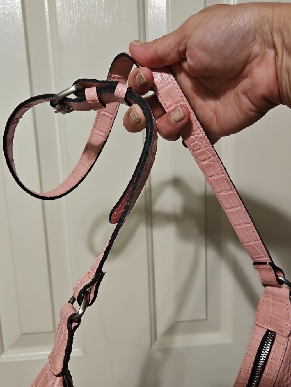Patricia Nash Pink Croc-Embossed Crescent Crossbody Bag - Picture 3 of 11